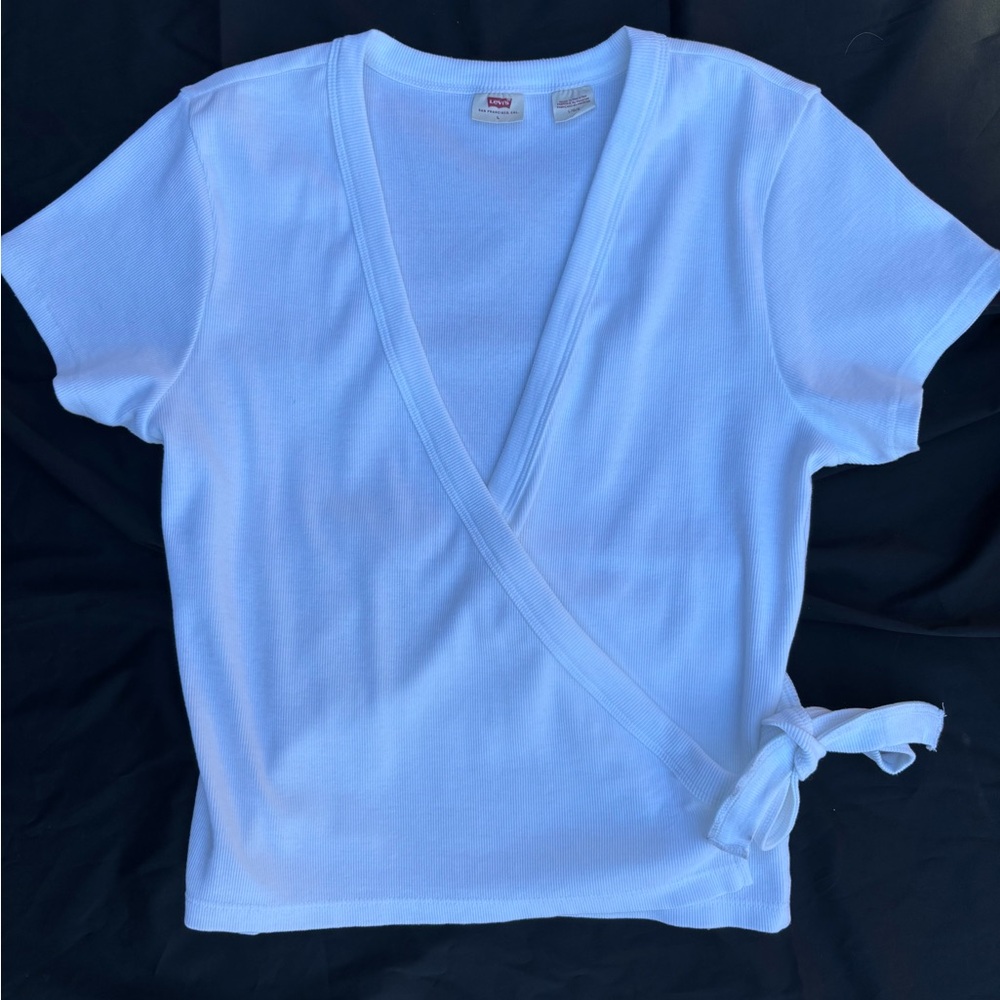 Levi's womens/Girls White Short Sleeve Top